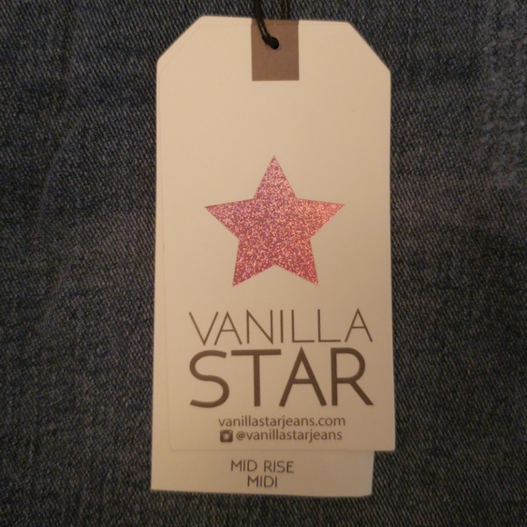NWT Juniors Vanilla Star Jean Shorts - Picture 3 of 7